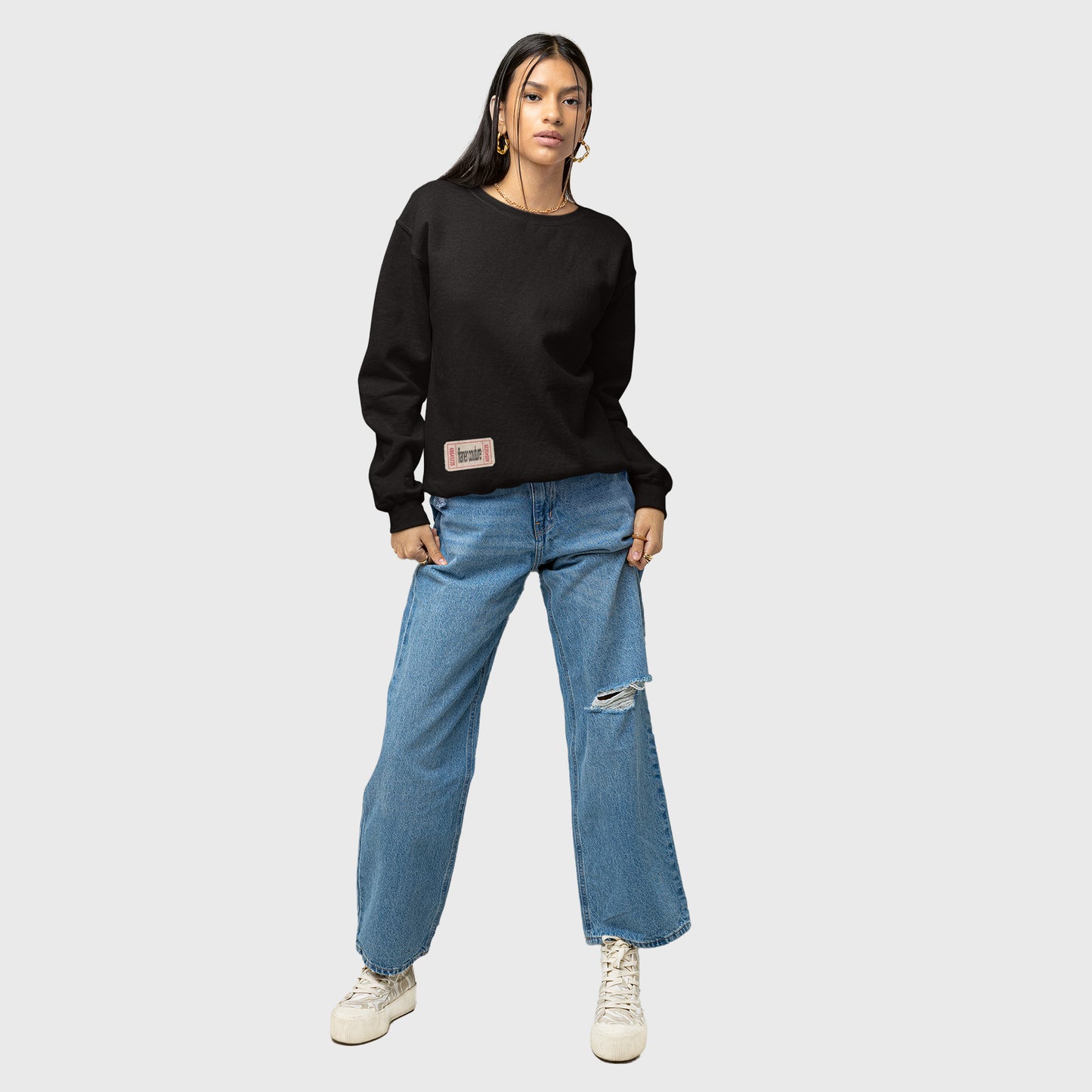 TICKET BLACK SWEATER