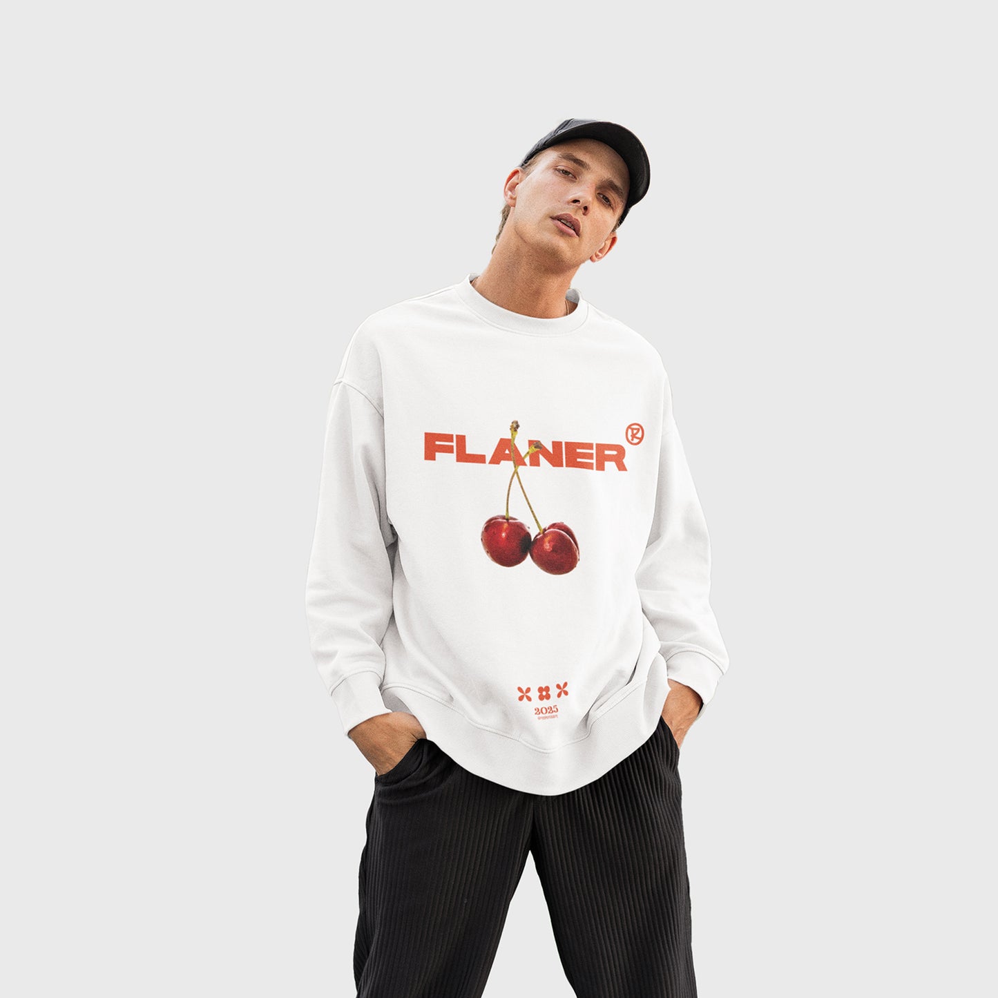 CHERRY WHITE SWEATER